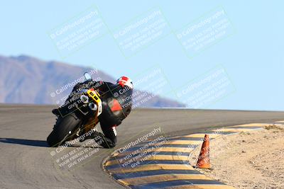 media/Jan-09-2022-SoCal Trackdays (Sun) [[2b1fec8404]]/Turn 12 Backside (130pm)/